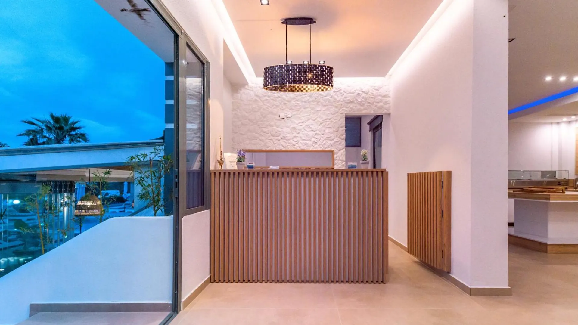 Akritas Hotel 佩科霍里 公寓式酒店